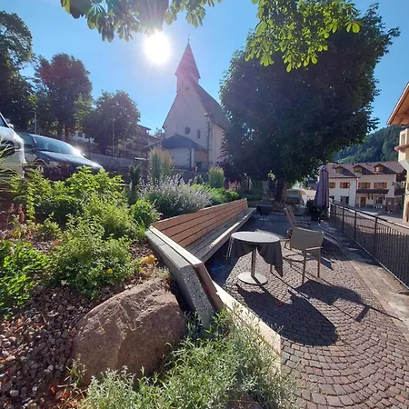 Zum Loewen-post Trodena